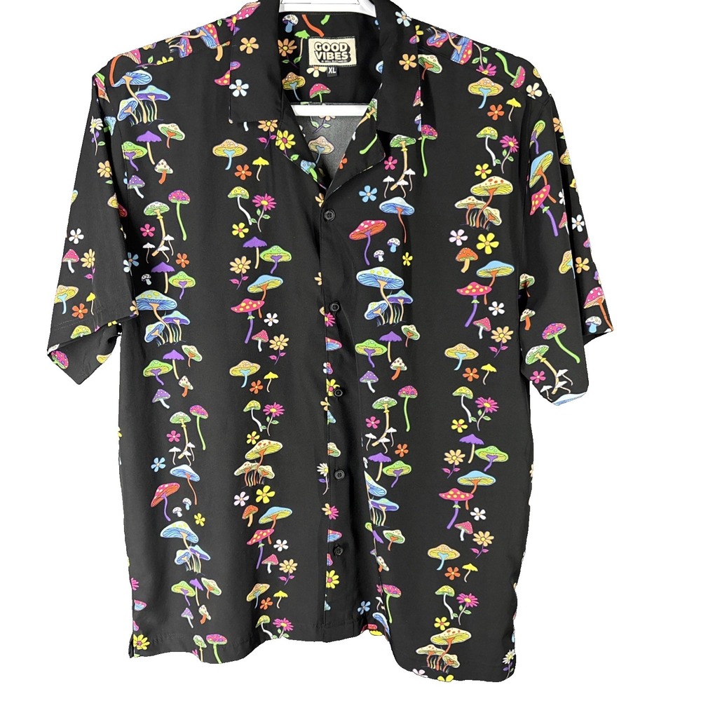 Good‎ Vibes Shirt, Men's Size XL, Black, Short Sleeve Button Up Mushrooms Flower